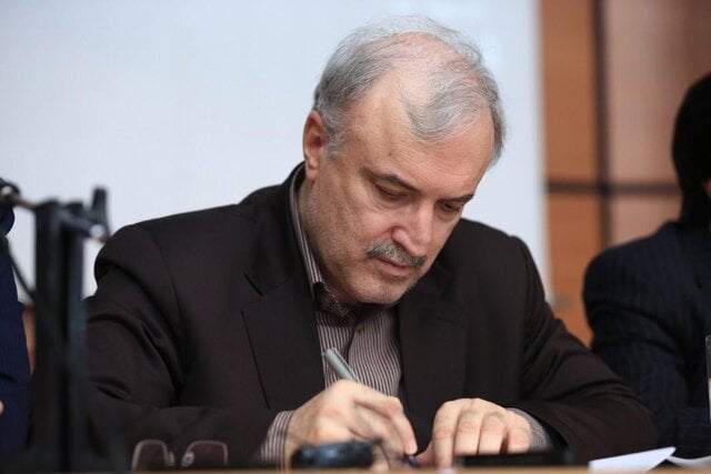 وزیر بهداشت دستور داد تا تحقیقات در مورد گزارش تخلفات در حوزه پزشکی بررسی شود