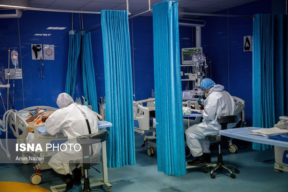 وزیر بهداشت طرح "تزریق زودهنگام داروهای ضدویروسی" را تایید کرد