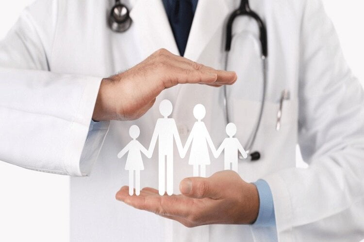 برنامه «پزشکی خانواده» برای ۵۵ میلیون ایرانی/ نارضایتی پزشکان خانواده از حقوق دریافتی