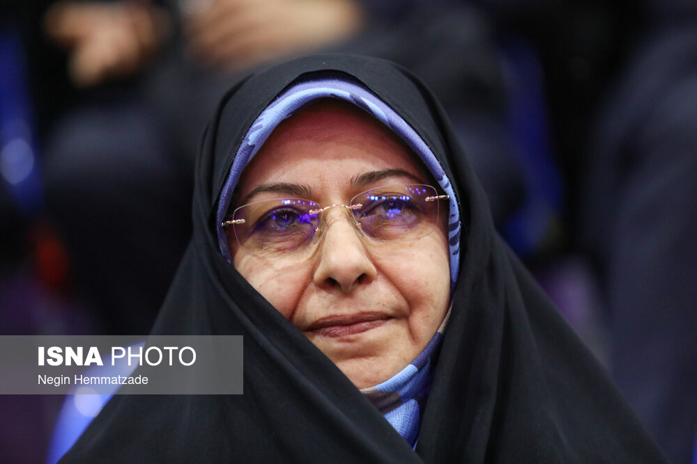 آغاز به کار کارگروه «تدوین سازوکار اجرایی شغل منعطف بانوان»/لزوم نگاه عادلانه به اشتغال زنان